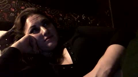 sarahsweetie17 online show from 10-29-25, 08:16