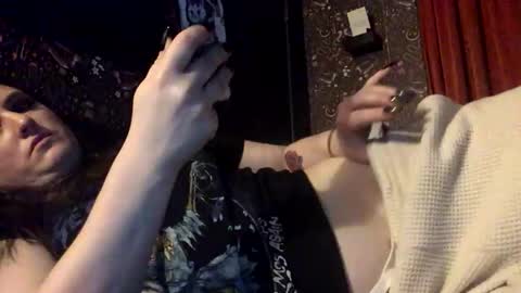 sarahsweetie17 online show from 11-17-25, 11:21