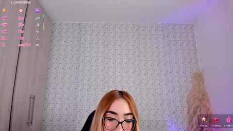 Sara jones   online show from 02-07-26, 12:53