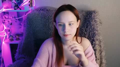 Snapshot of sarakaell chatting on 02-05-25, 02:40 Sara online show from 02-05-25, 02:40