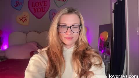 Back from Vacay  Follow for more here  online show from 02-10-26, 02:59