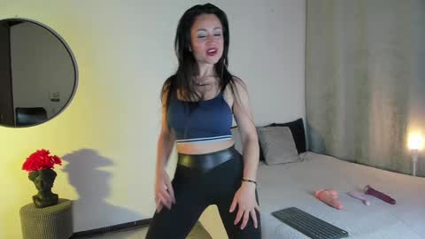 Snapshot of saramilf_69 chatting on 03-12-25, 07:49 saramilf_69 online show from 03-12-25, 07:49