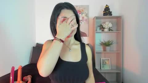 Snapshot of saramilf_69 chatting on 02-16-26, 02:46 saramilf_69 online show from 02-16-26, 02:46