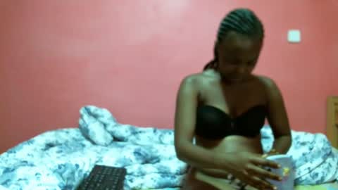 saramoh2 online show from 03-06-25, 11:25