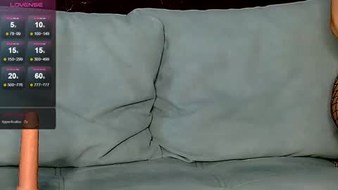 Snapshot of saranmia chatting on 12-08-24, 06:22 Mia online show from 12-08-24, 06:22