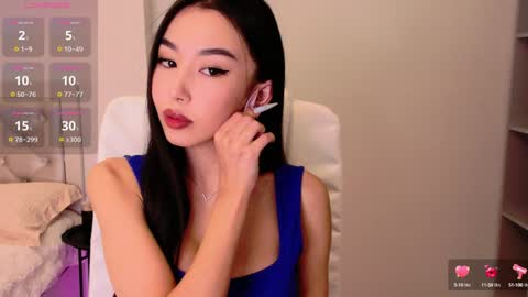Snapshot of saranmia chatting on 12-18-24, 09:25 Mia online show from 12-18-24, 09:25