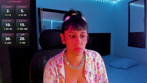 Sara  online show from 07-21-26, 07:22