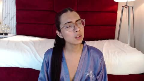 Sara online show from 01-31-25, 10:42