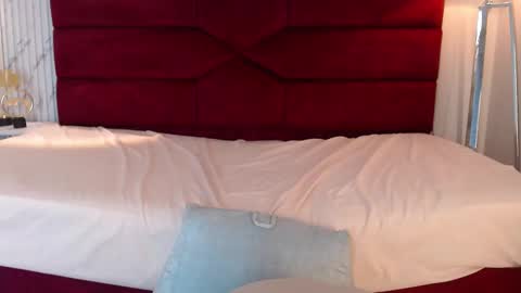 Sara online show from 02-23-25, 10:20