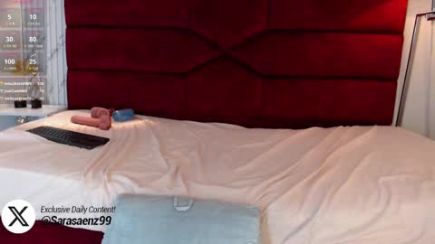 Sara online show from 03-11-25, 01:37