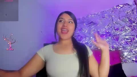 sarastonesx online show from 02-14-26, 06:21