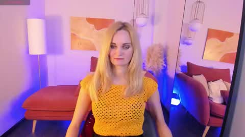 Sara online show from 09-18-25, 01:35