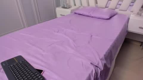 Snapshot of sarasweet18_ chatting on 02-01-25, 10:13 Sara online show from 02-01-25, 10:13