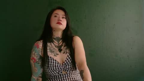 Sara Herrera online show from 04-13-26, 07:19