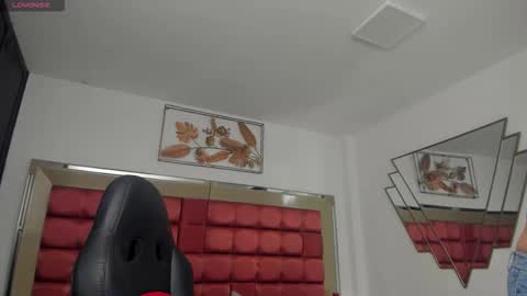      online show from 10-09-25, 12:08