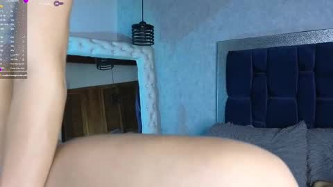 Snapshot of sarawilliamss_ chatting on 12-12-24, 08:25 Sara W online show from 12-12-24, 08:25