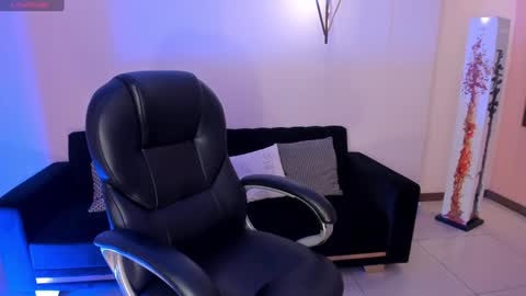 Sara Winstone online show from 12-15-24, 11:12