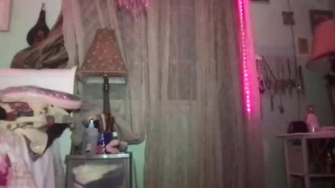 Snapshot of saraxcxo chatting on 11-13-25, 04:55 saraxcxo online show from 11-13-25, 04:55