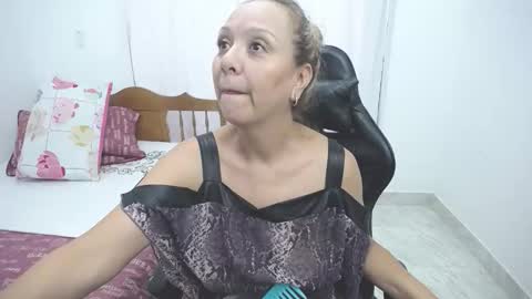 saray1221 online show from 01-08-26, 06:21