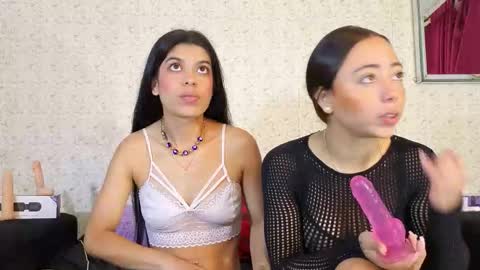 Snapshot of saray23_pm chatting on 02-18-26, 02:24 saray23_pm online show from 02-18-26, 02:24