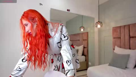 saray_marquez online show from 12-04-25, 11:52