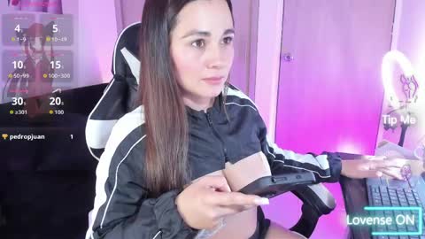 Saray Mendoza online show from 06-05-26, 11:43