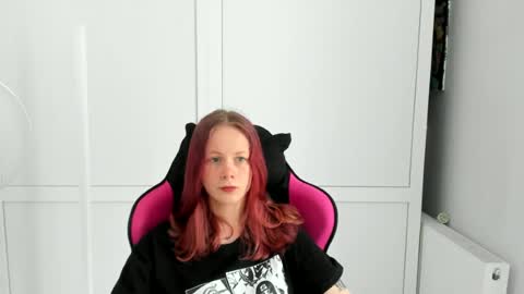Snapshot of sareenadark_ chatting on 07-07-26, 06:05 Hinata online show from 07-07-26, 06:05