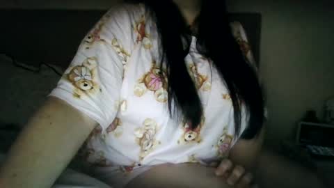 Sara online show from 11-16-25, 01:44