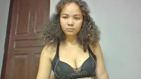 sarhon917962 online show from 05-13-26, 05:43