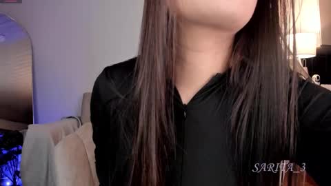 Snapshot of sarita_3 chatting on 11-06-25, 11:04 Sarita Lozano online show from 11-06-25, 11:04