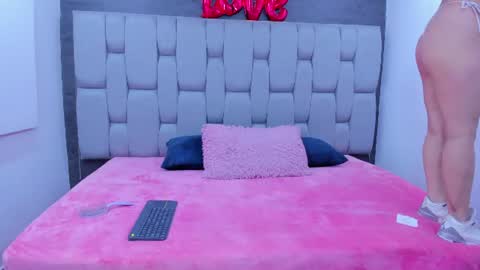 Snapshot of sarita_hornny chatting on 07-30-26, 03:49 Sarita online show from 07-30-26, 03:49