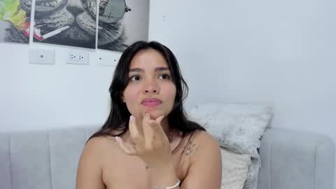 Snapshot of saritadolly_ chatting on 03-09-25, 07:34 Sara Cute online show from 03-09-25, 07:34