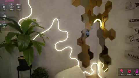 SARA online show from 04-04-26, 12:53