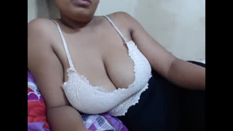 saronette online show from 01-15-25, 12:58