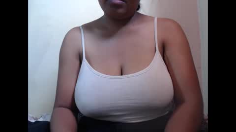 saronette online show from 09-18-25, 09:00