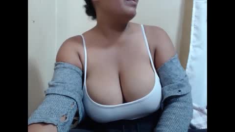 saronette online show from 04-09-26, 07:25