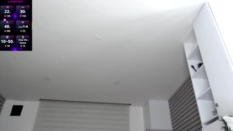 yesica online show from 10-01-25, 01:22