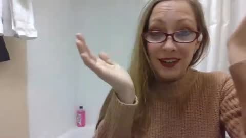 Snapshot of sasha_bass_bunny chatting on 02-17-26, 04:53 Sasha Bass Bunny online show from 02-17-26, 04:53