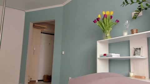 Sasha online show from 03-10-25, 07:10