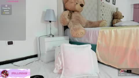 Snapshot of sasha_blake_ chatting on 03-29-26, 12:05 Sasha online show from 03-29-26, 12:05