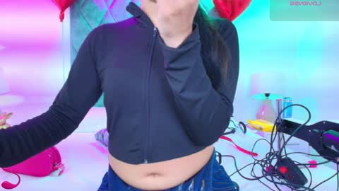 Snapshot of sasha_blazer chatting on 10-12-25, 02:54 Sasha online show from 10-12-25, 02:54
