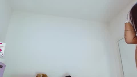 Sasha Creamy online show from 10-21-25, 04:13