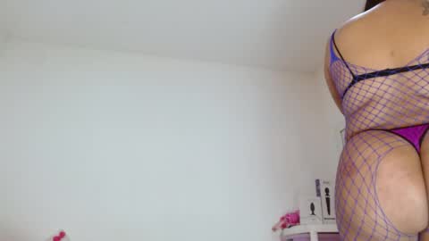 Sasha Creamy online show from 05-21-26, 08:27