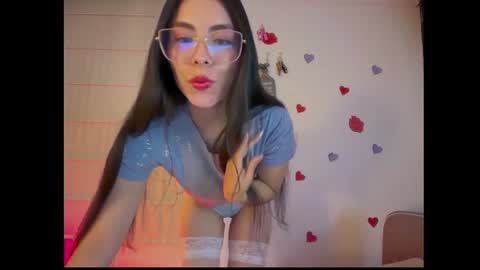 Snapshot of sasha_jonne chatting on 07-16-26, 01:11 sasha_jonne online show from 07-16-26, 01:11