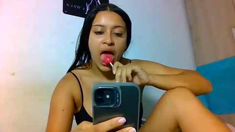 Camila online show from 10-23-25, 08:18