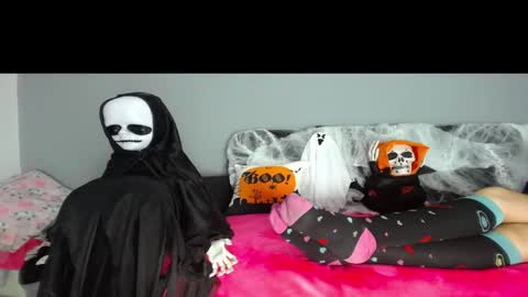 Snapshot of sasha_start chatting on 10-03-25, 01:35 sasha start online show from 10-03-25, 01:35