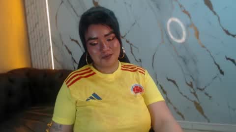 Snapshot of sasha_tf chatting on 06-17-26, 09:38 Sasha online show from 06-17-26, 09:38