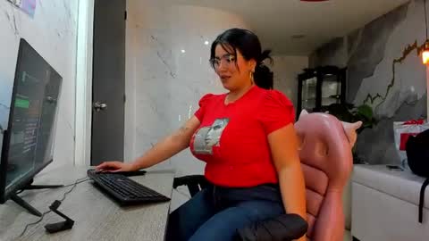 Snapshot of sasha_tf chatting on 07-24-26, 07:56 Sasha online show from 07-24-26, 07:56
