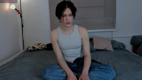 Sasha Vesmus online show from 02-05-26, 02:11