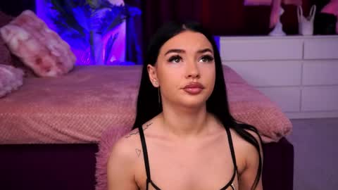 Sasha online show from 04-18-26, 05:22